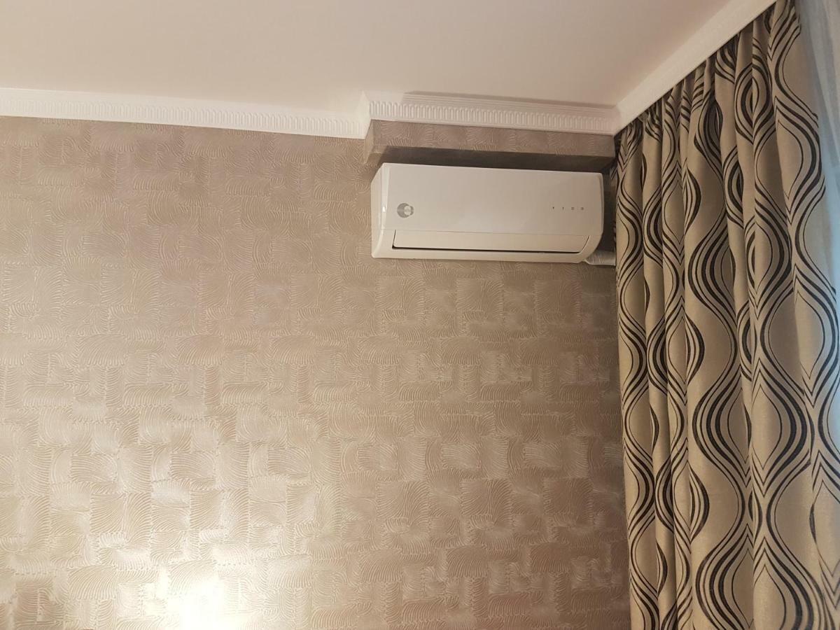 Casa Mirage Lägenhet Craiova Exteriör bild