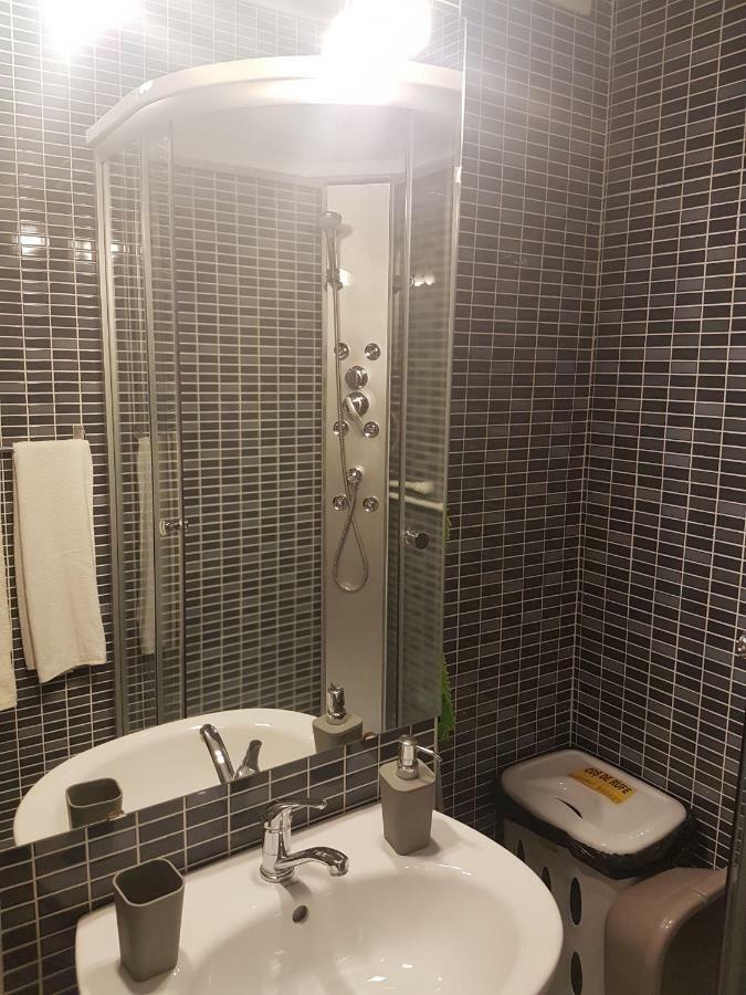 Casa Mirage Lägenhet Craiova Exteriör bild